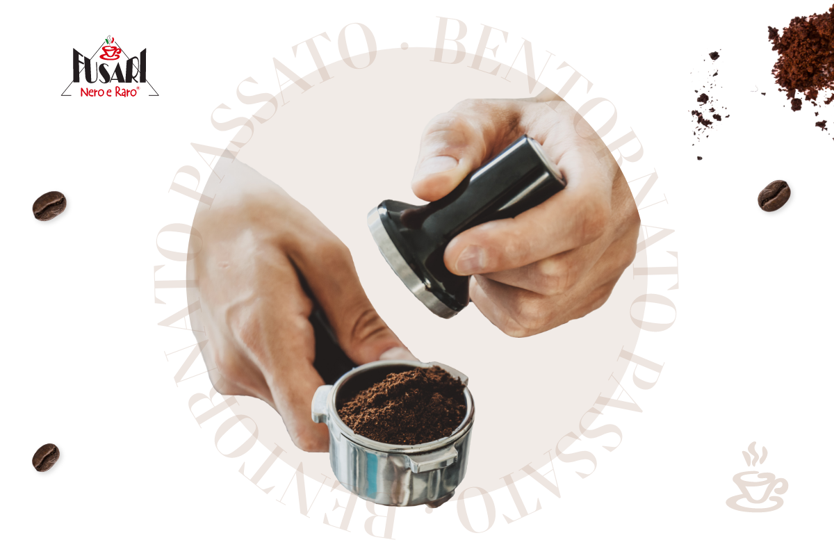 Stazione Pressatura Caffè In Legno Di Noce – Supporto Per Portafiltro E Pressino – Accessorio Cucina Per Baristi