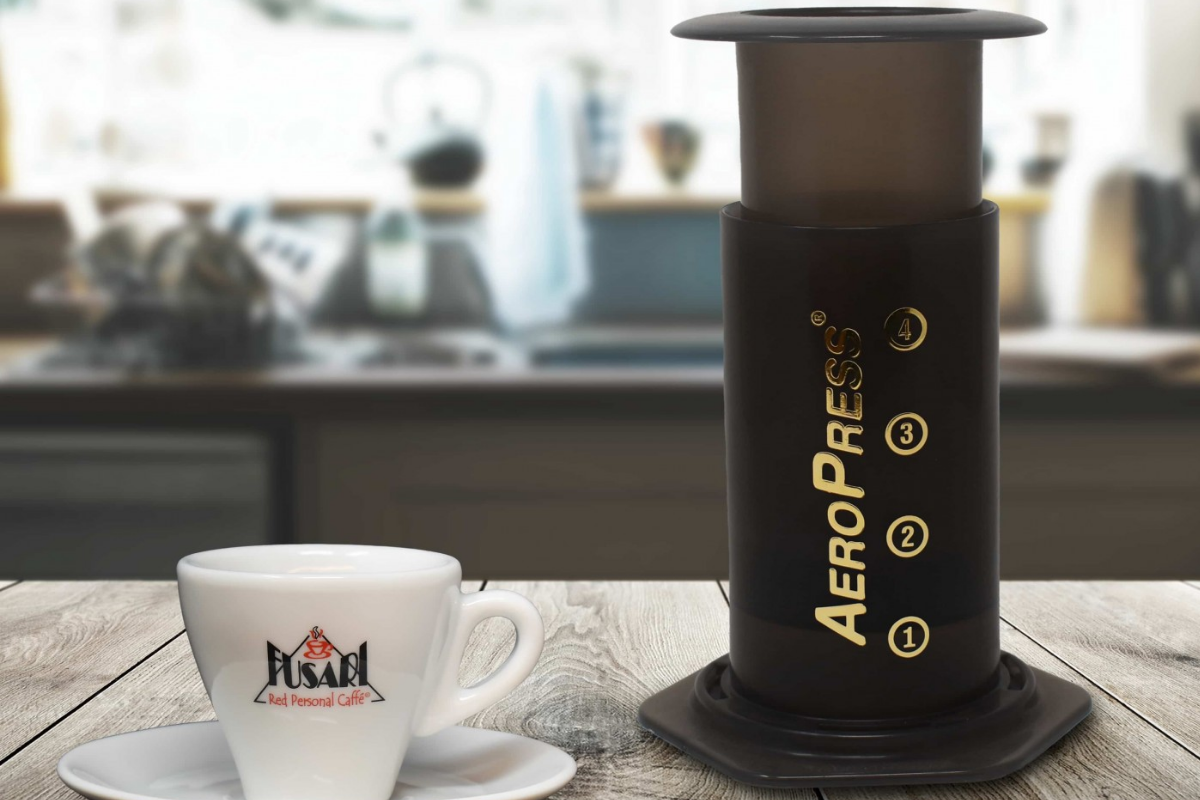 Come usare l'Aeropress: metodo tradizionale o invertito?